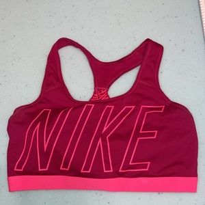 Women’s Nike Sports Bra XL